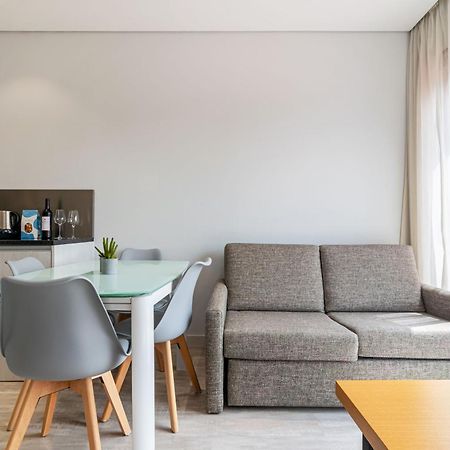Appartamento Dom Luis Flats Vila Nova de Gaia Esterno foto