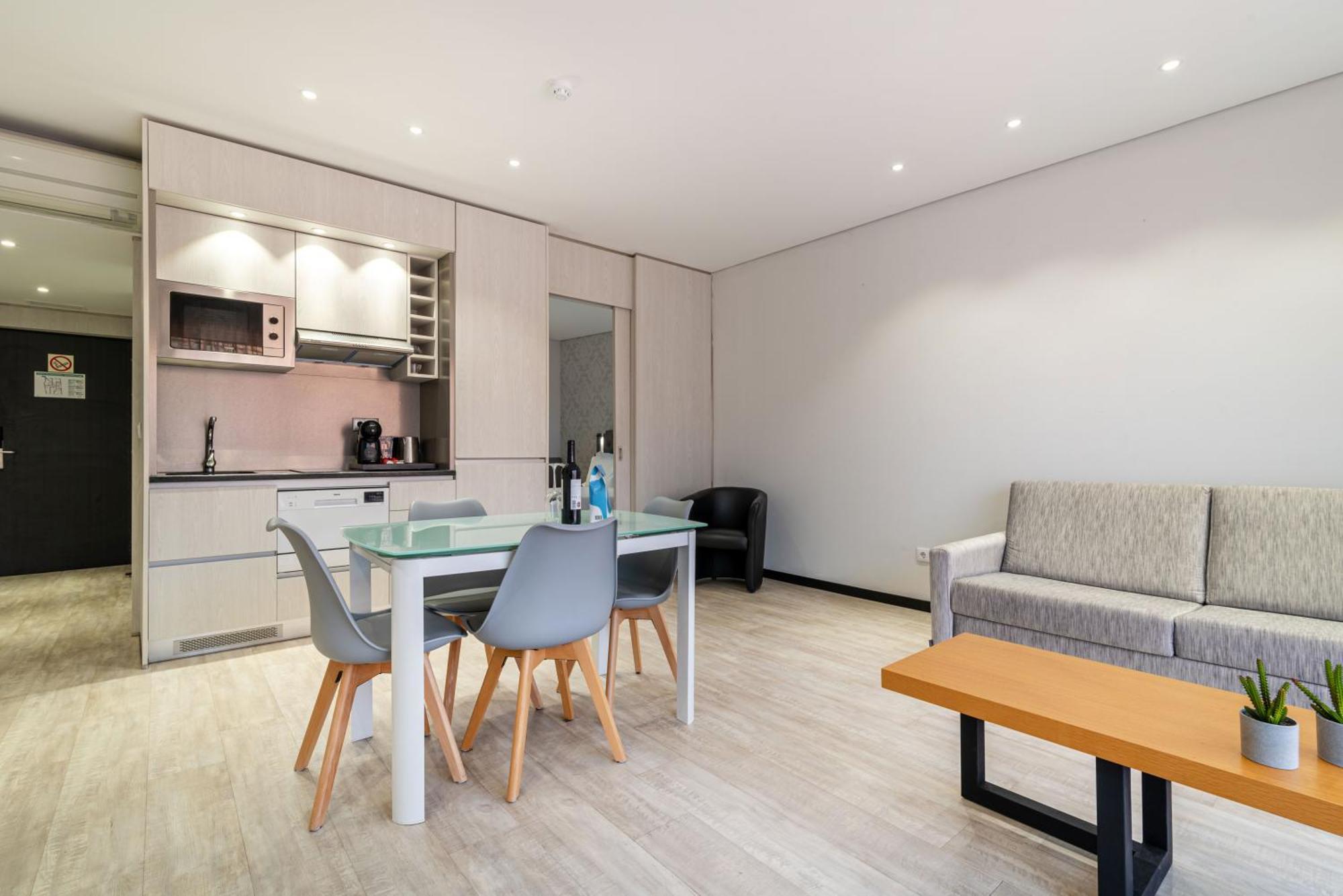 Appartamento Dom Luis Flats Vila Nova de Gaia Esterno foto