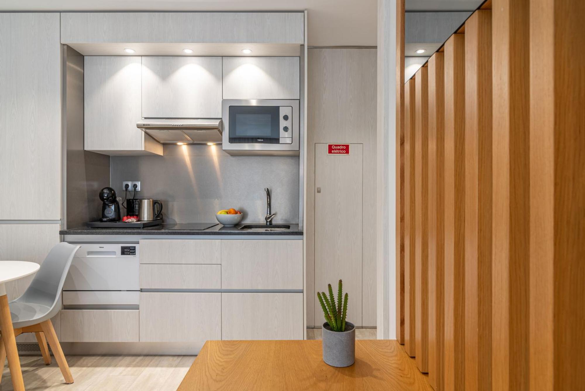 Appartamento Dom Luis Flats Vila Nova de Gaia Esterno foto