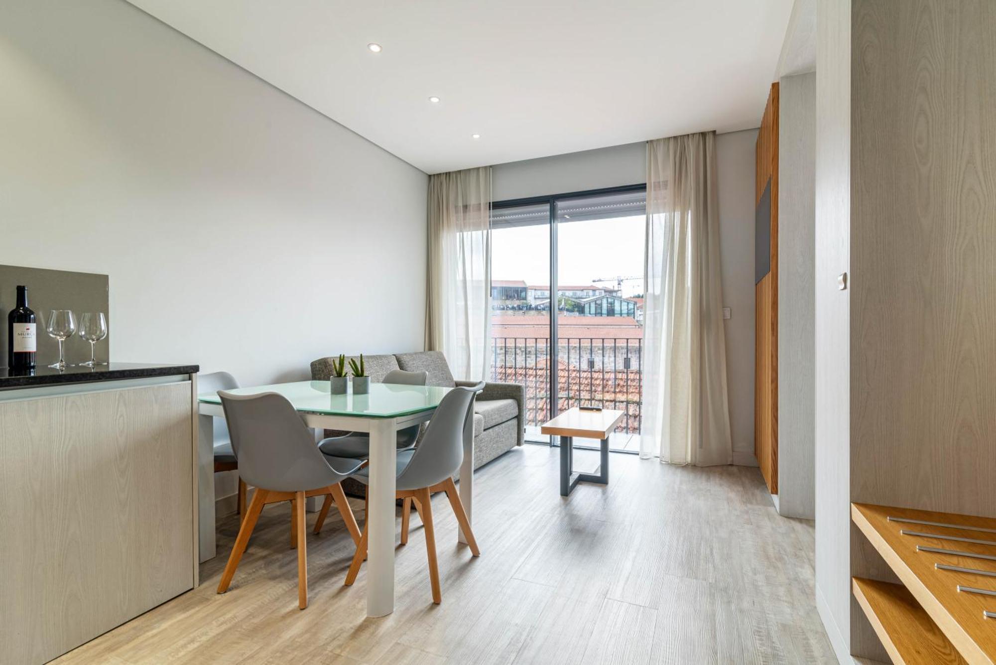 Appartamento Dom Luis Flats Vila Nova de Gaia Esterno foto