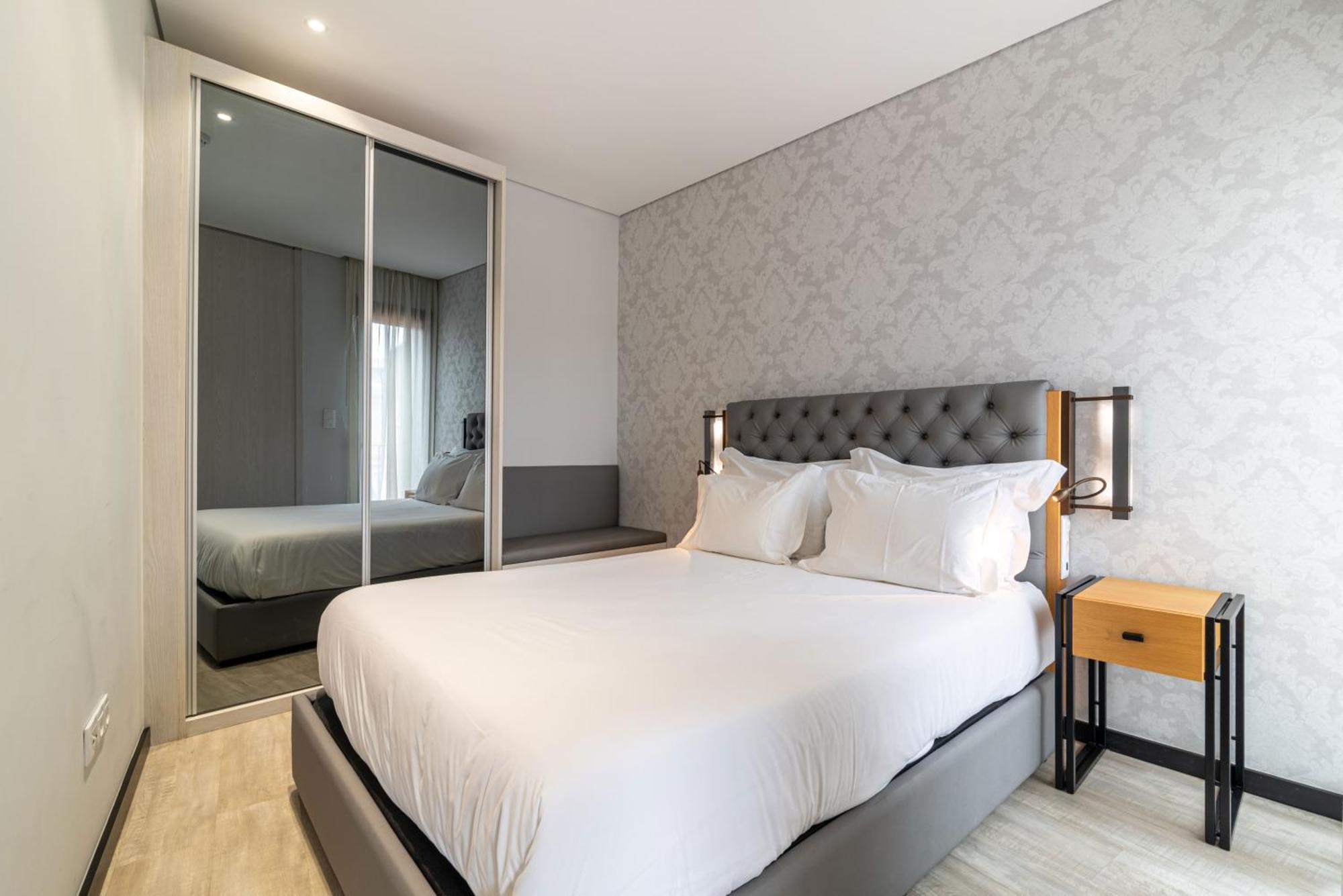 Appartamento Dom Luis Flats Vila Nova de Gaia Esterno foto
